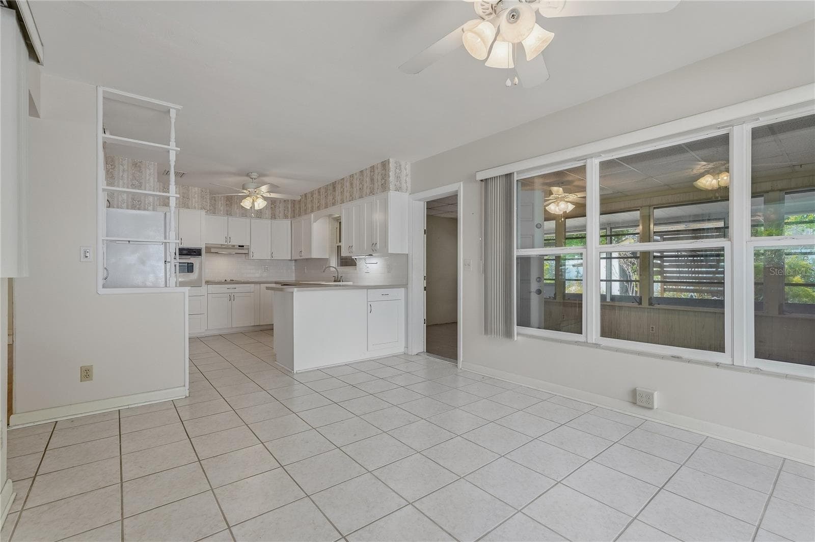Dining Room / Kitchen - 1632 SAN MATEO DR, DUNEDIN