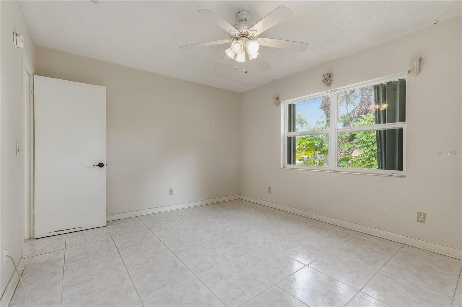 Primary Bedroom - 1632 SAN MATEO DR, DUNEDIN