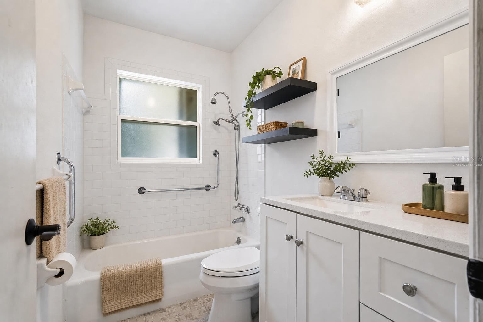 Virtually Staged Bathroom - 1632 SAN MATEO DR, DUNEDIN