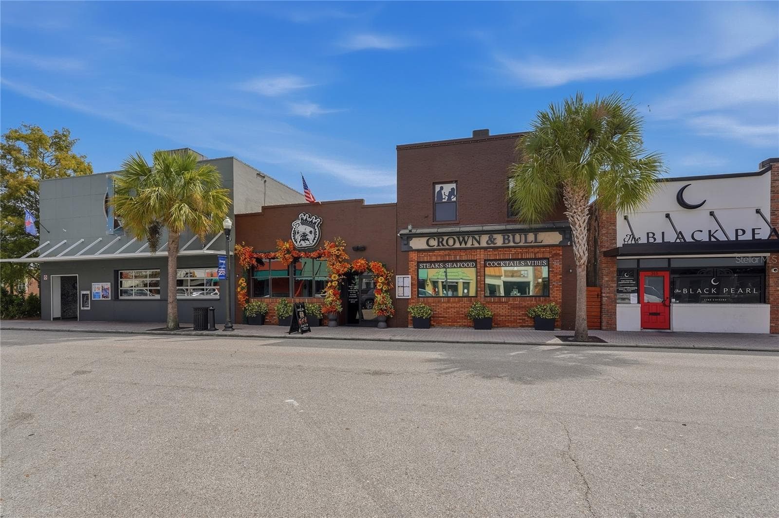 Local Restaurants  / Bars Downtown Dunedin - 1632 SAN MATEO DR, DUNEDIN
