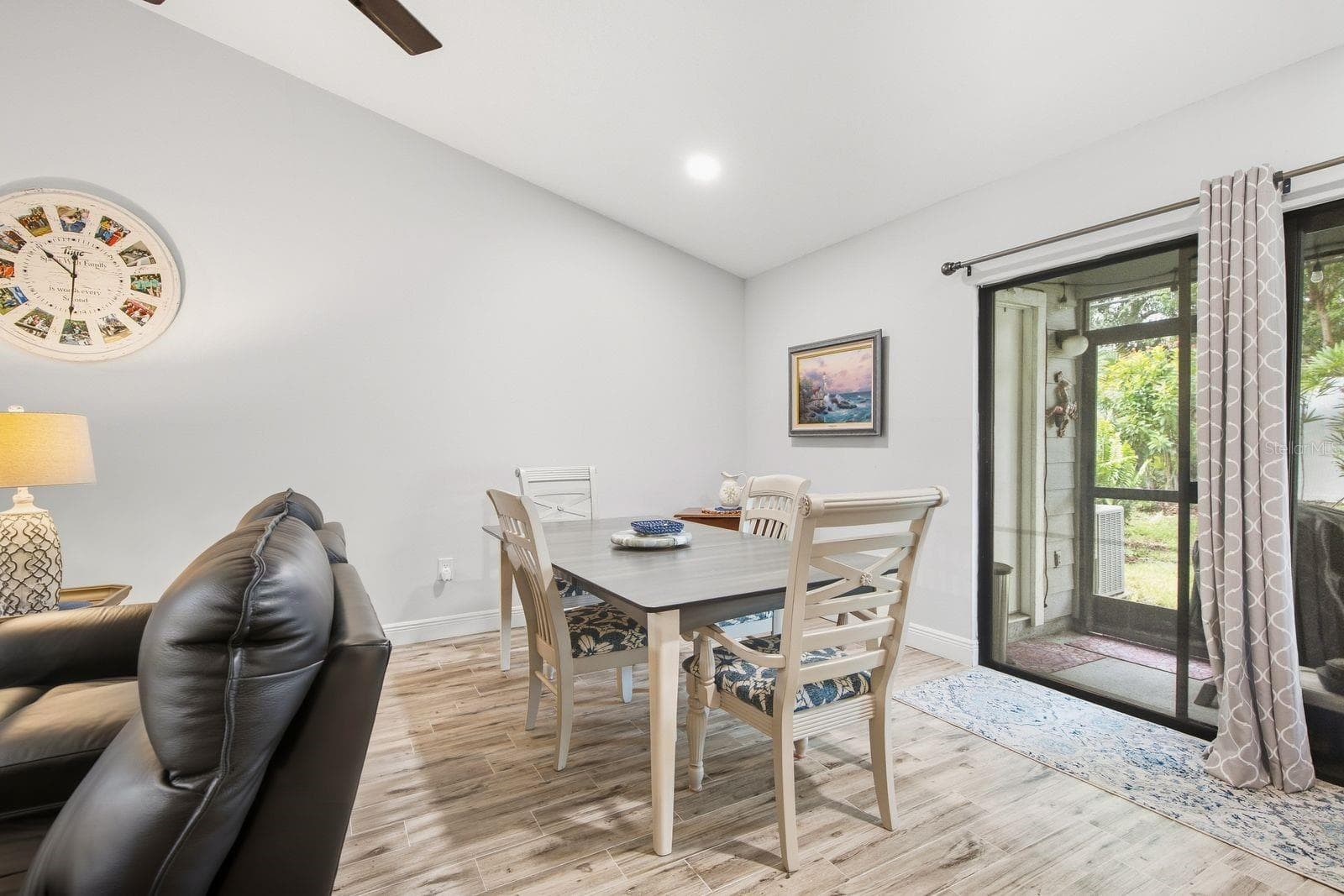 Villa at 2712 BENTLEY DR, PALM HARBOR, photo 12 of 28
