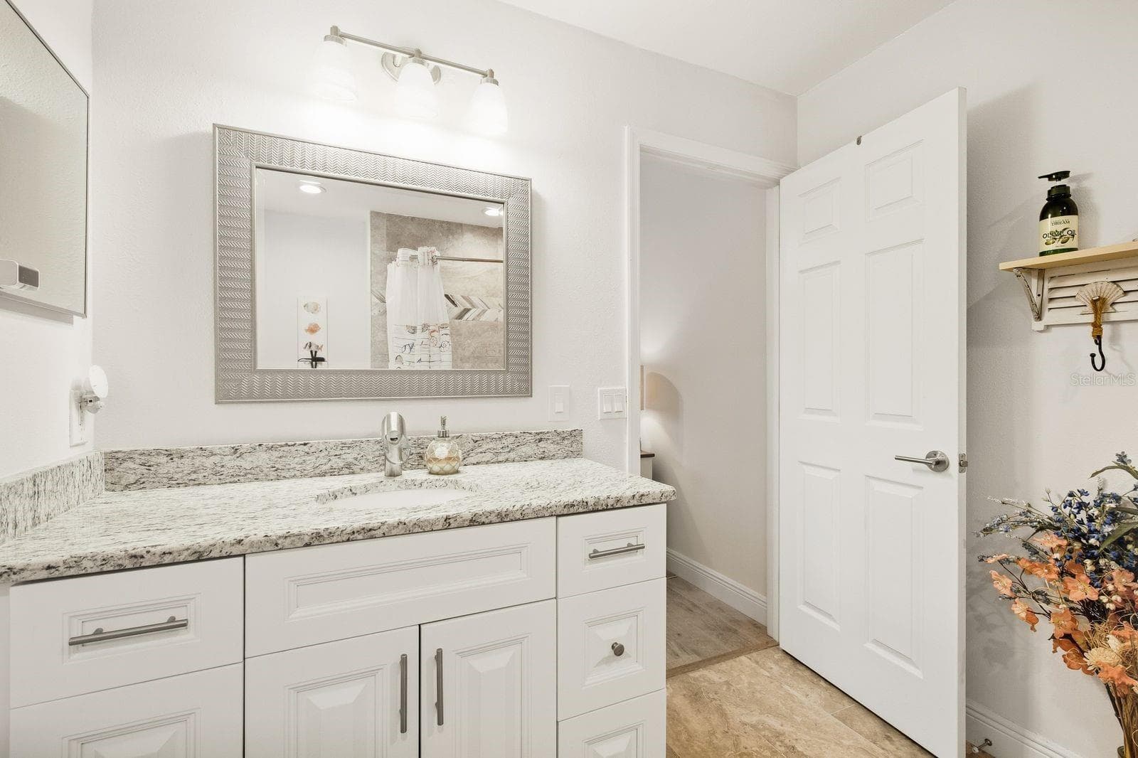 Villa at 2712 BENTLEY DR, PALM HARBOR, photo 16 of 28