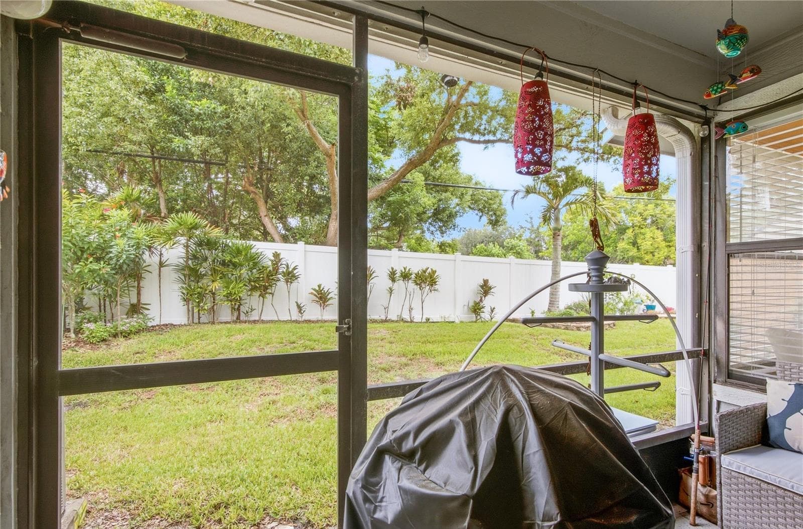 Villa at 2712 BENTLEY DR, PALM HARBOR, photo 20 of 28