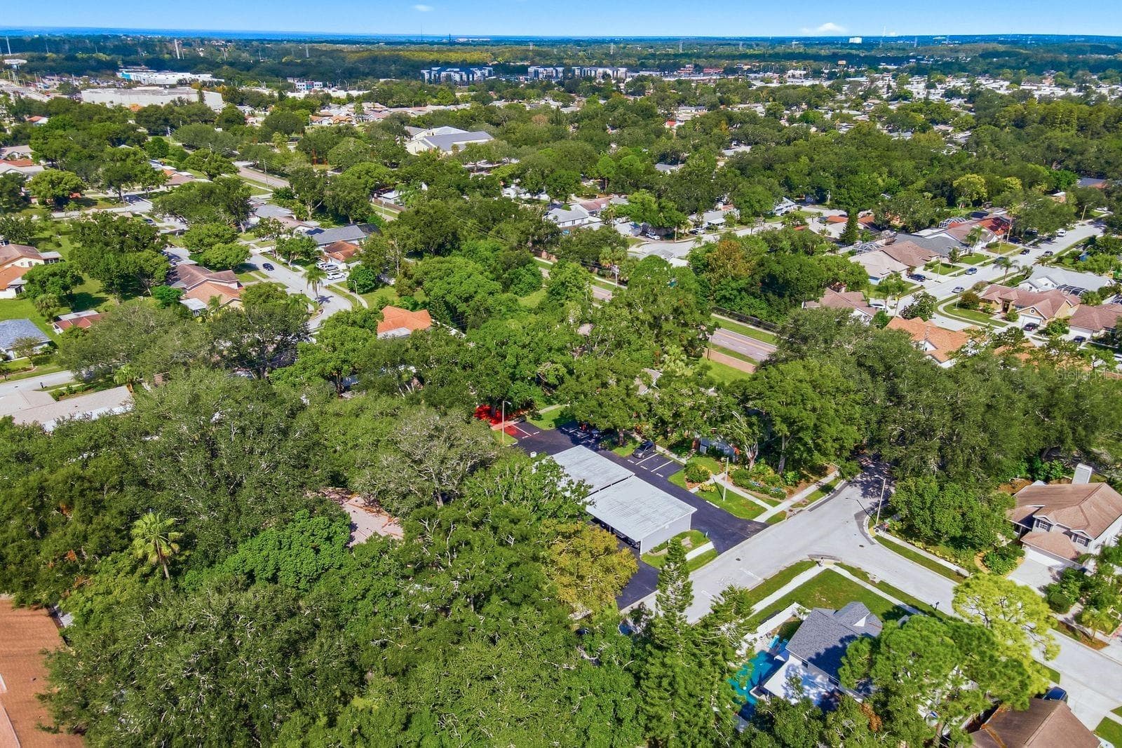 Villa at 2712 BENTLEY DR, PALM HARBOR, photo 24 of 28