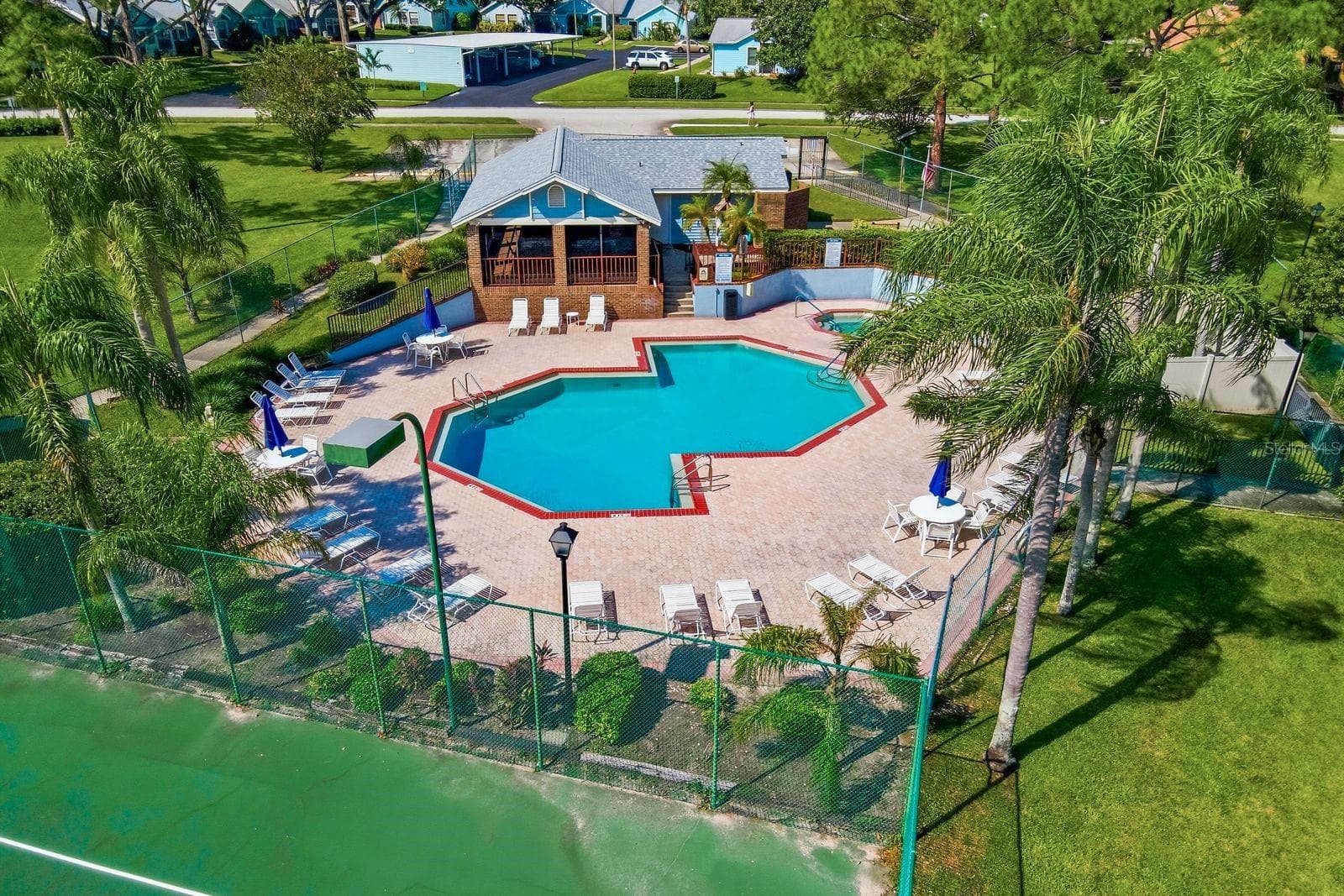 Villa at 2712 BENTLEY DR, PALM HARBOR, photo 26 of 28