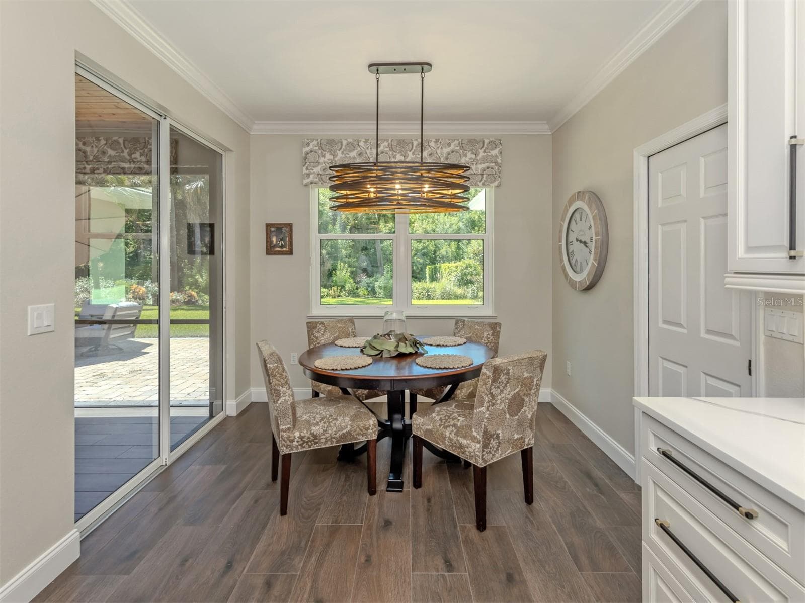 Single Family Residence at 143 WAYFOREST DR, VENICE, photo 21 of 60