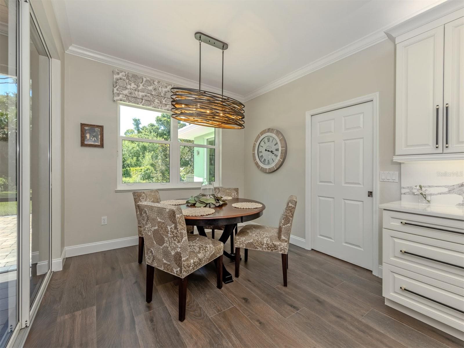 Single Family Residence at 143 WAYFOREST DR, VENICE, photo 22 of 60