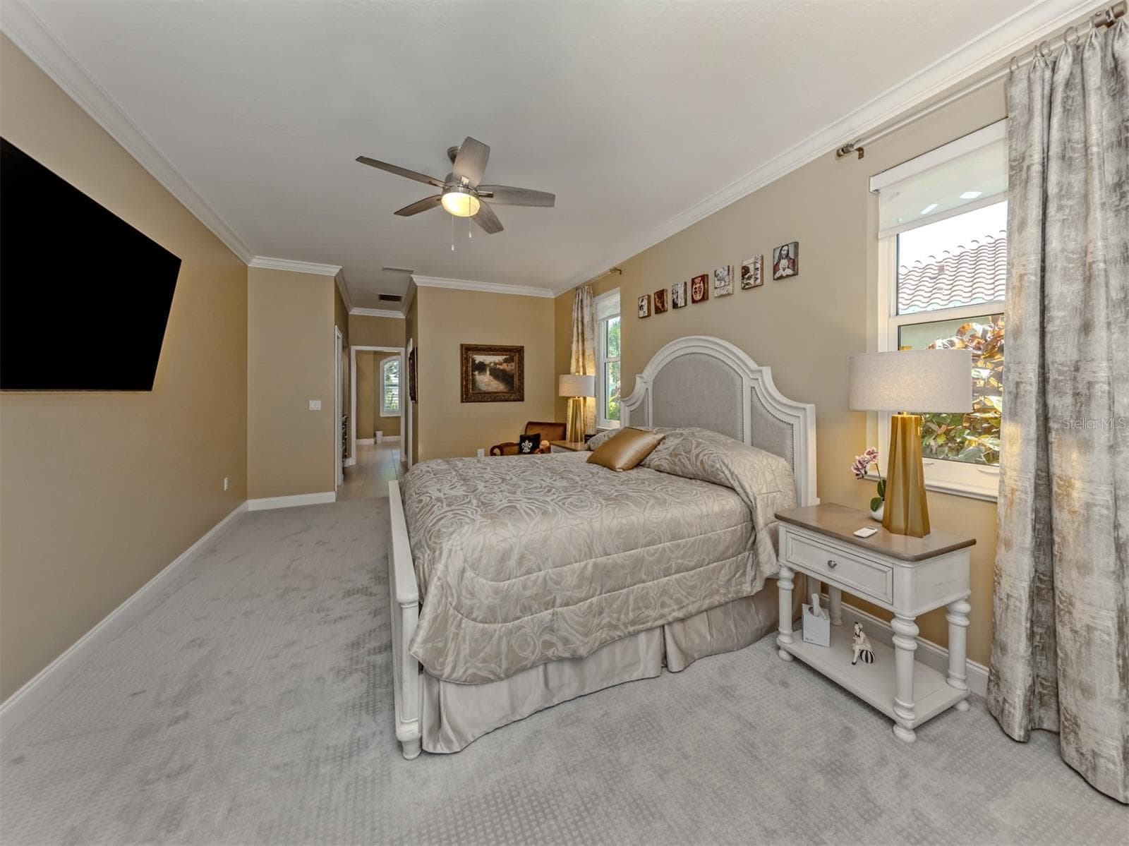 Single Family Residence at 143 WAYFOREST DR, VENICE, photo 25 of 60