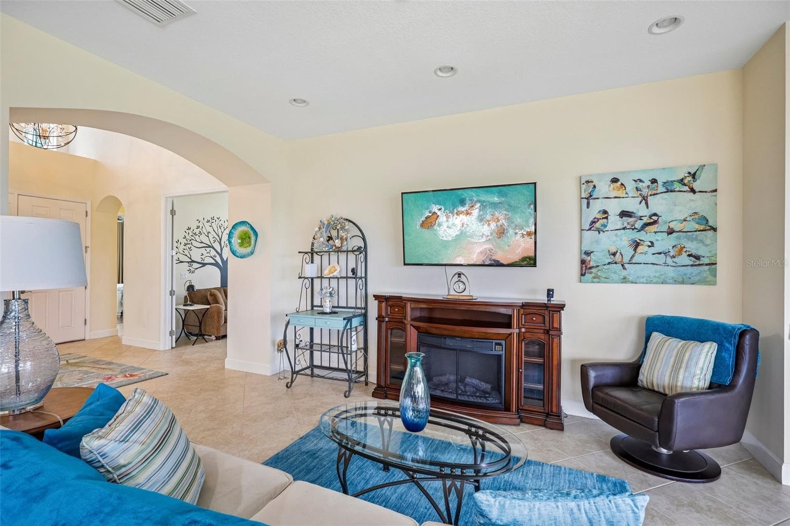 Single Family Residence at 1823 PACIFIC DUNES DR, SUN CITY CENTER, photo 9 of 83