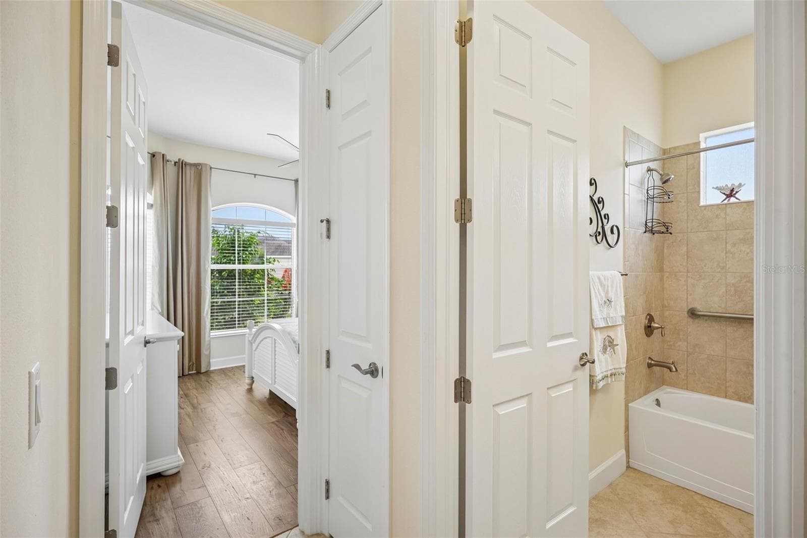 Single Family Residence at 1823 PACIFIC DUNES DR, SUN CITY CENTER, photo 29 of 83