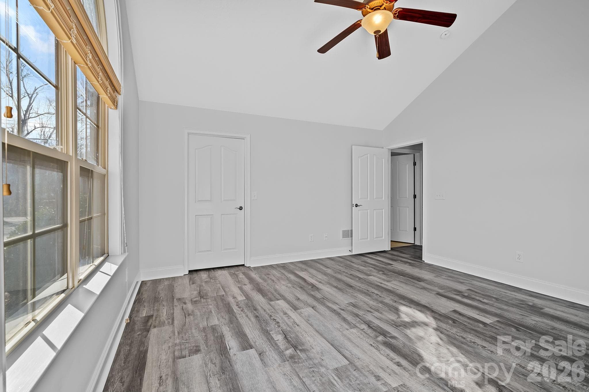 Townhouse at 6 Mountain Meadow Circle, Weaverville, photo 24 of 46