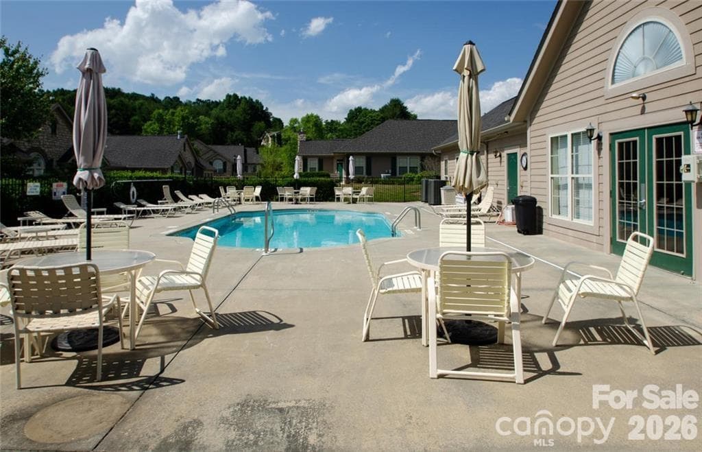 Community Pool - 6 Mountain Meadow Circle, Weaverville