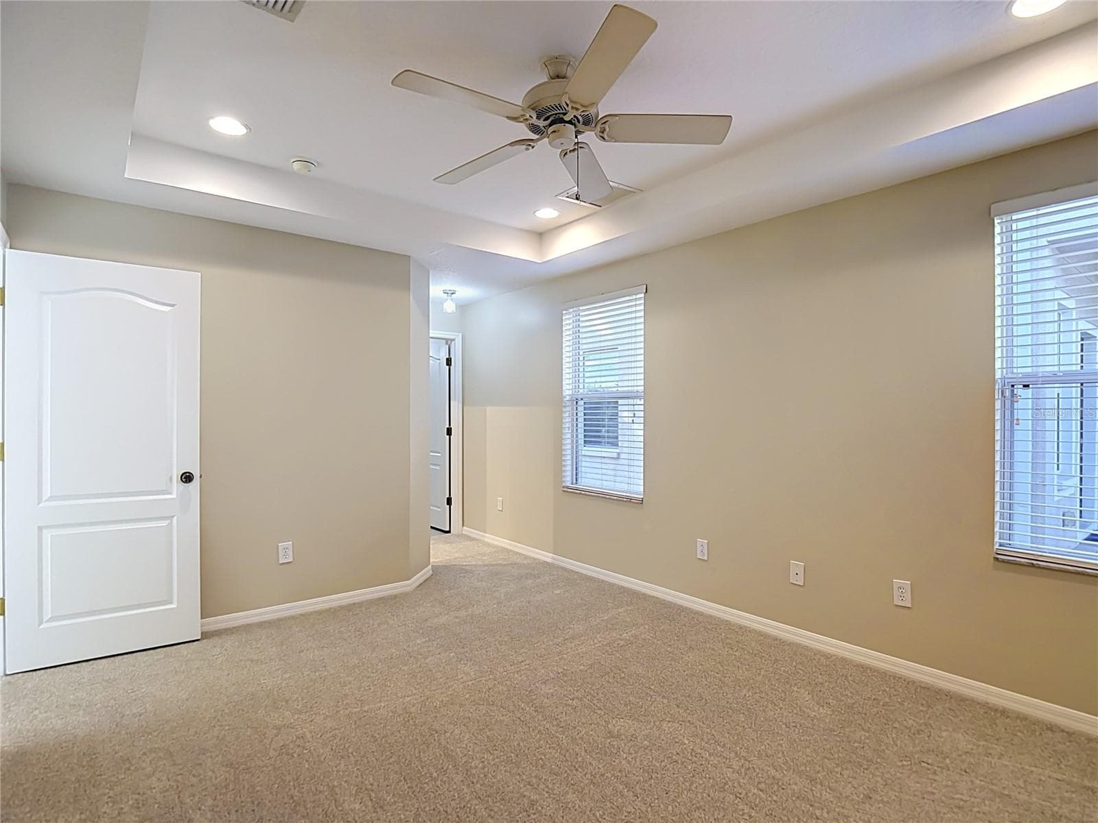 Single Family Residence at 10016 PERTHSHIRE CIR, LAND O LAKES, photo 21 of 45