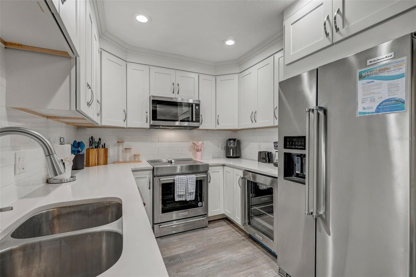 Single Family Residence at 18522 GULF BLVD #D, INDIAN SHORES, photo 14 of 68