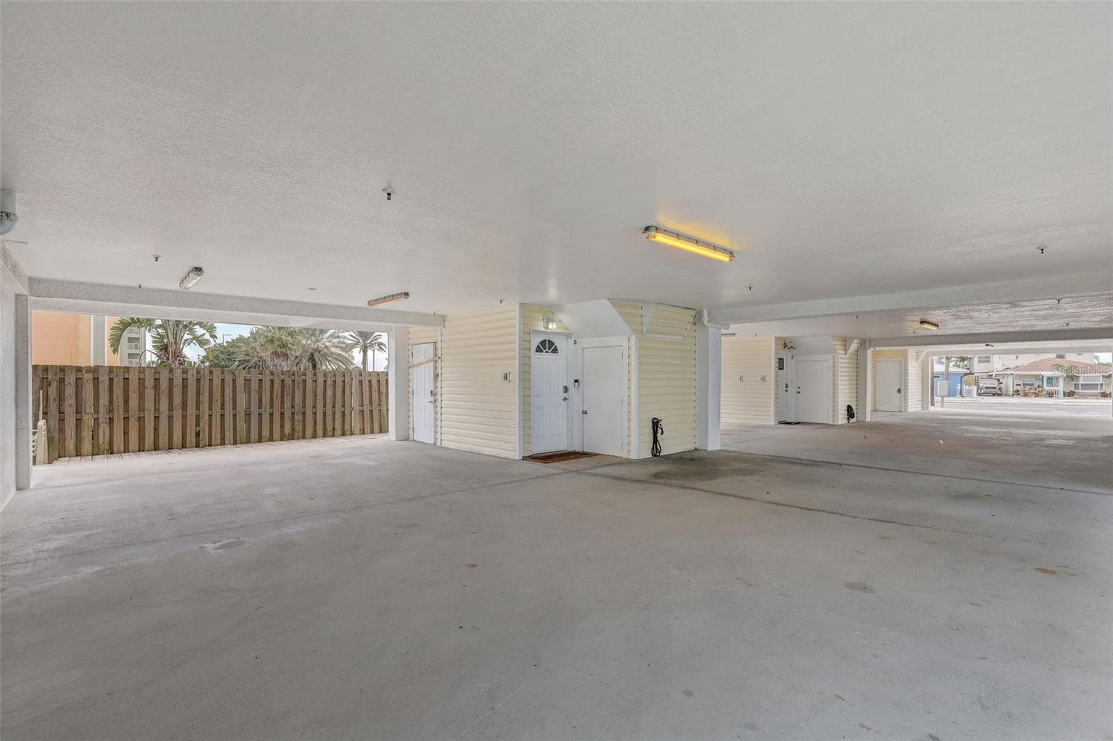 Single Family Residence at 18522 GULF BLVD #D, INDIAN SHORES, photo 36 of 68