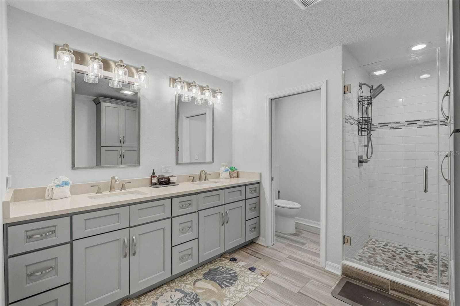 Single Family Residence at 18522 GULF BLVD #D, INDIAN SHORES, photo 43 of 68