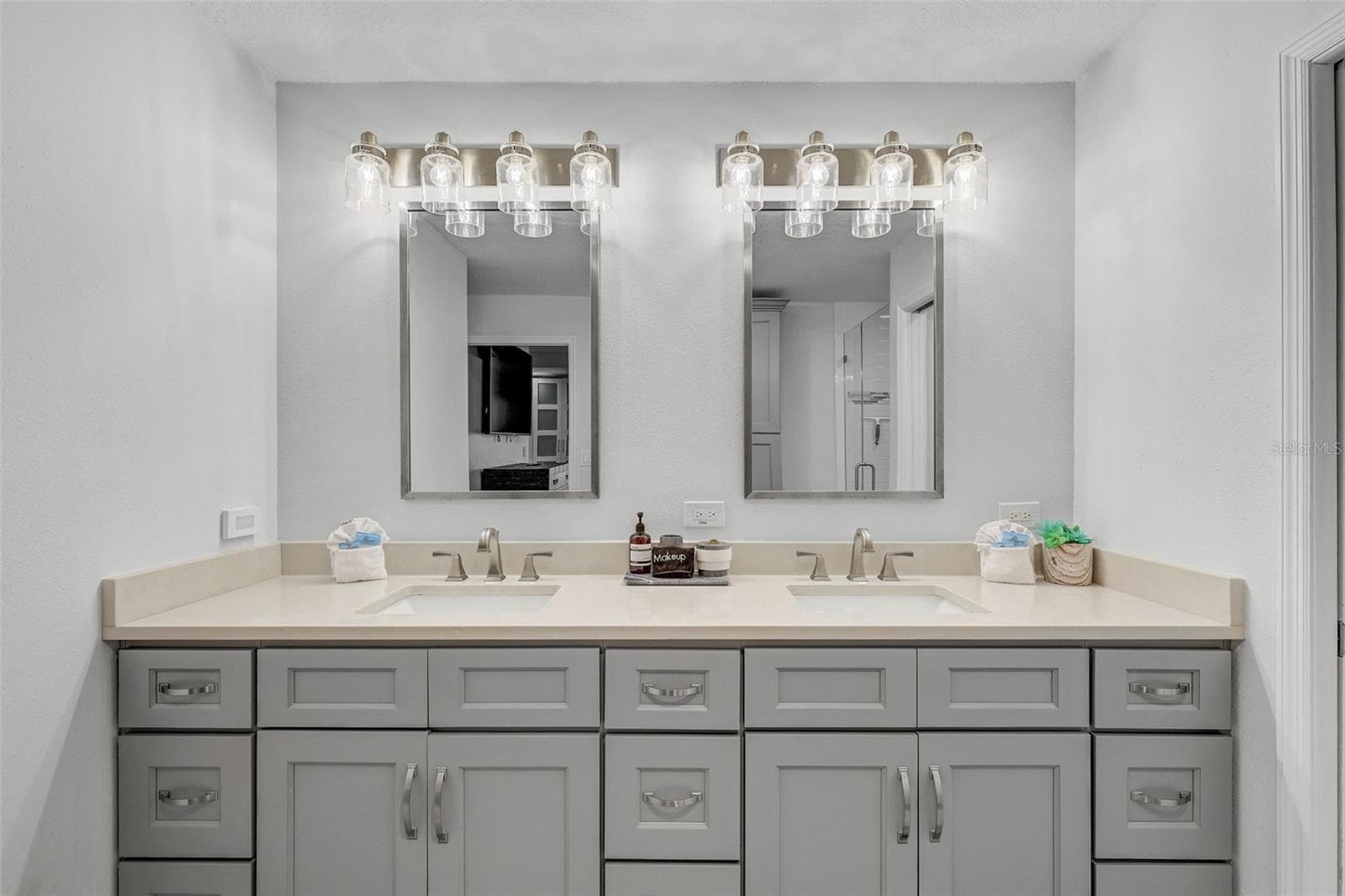 Single Family Residence at 18522 GULF BLVD #D, INDIAN SHORES, photo 44 of 68