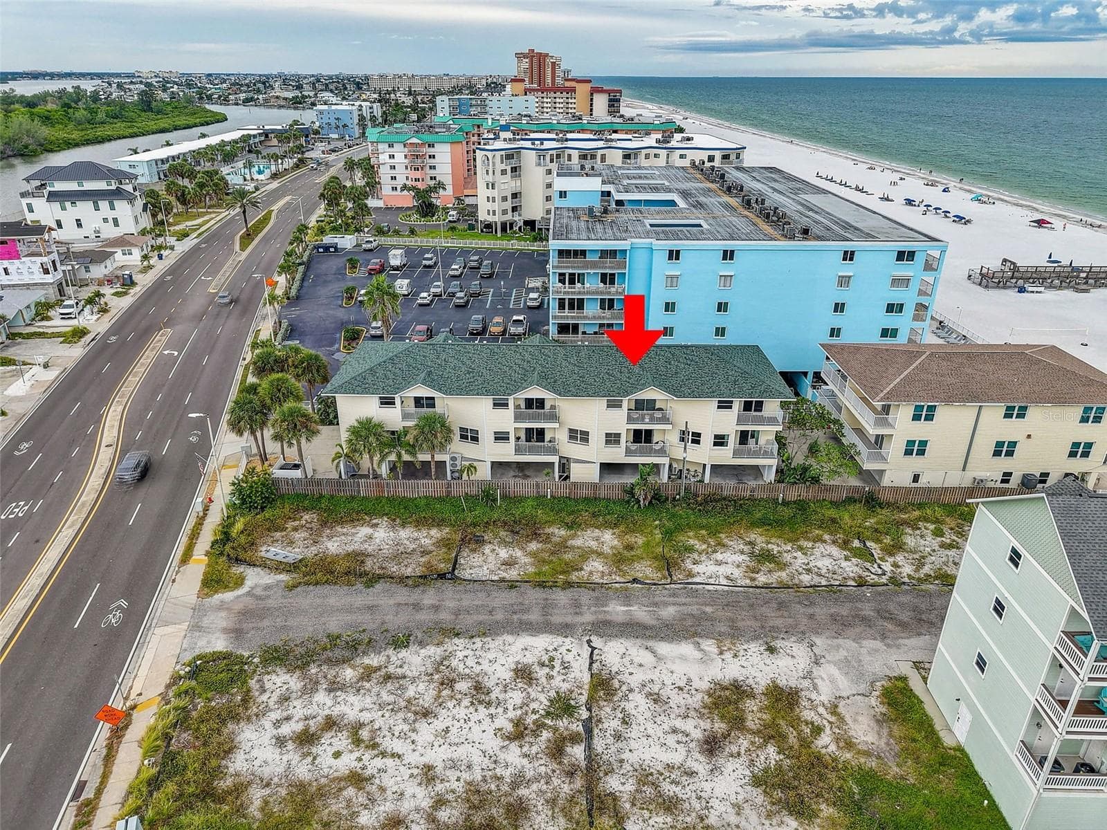 Single Family Residence at 18522 GULF BLVD #D, INDIAN SHORES, photo 57 of 68