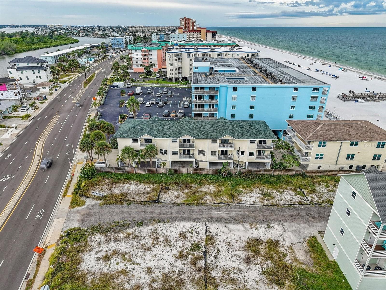 Single Family Residence at 18522 GULF BLVD #D, INDIAN SHORES, photo 58 of 68