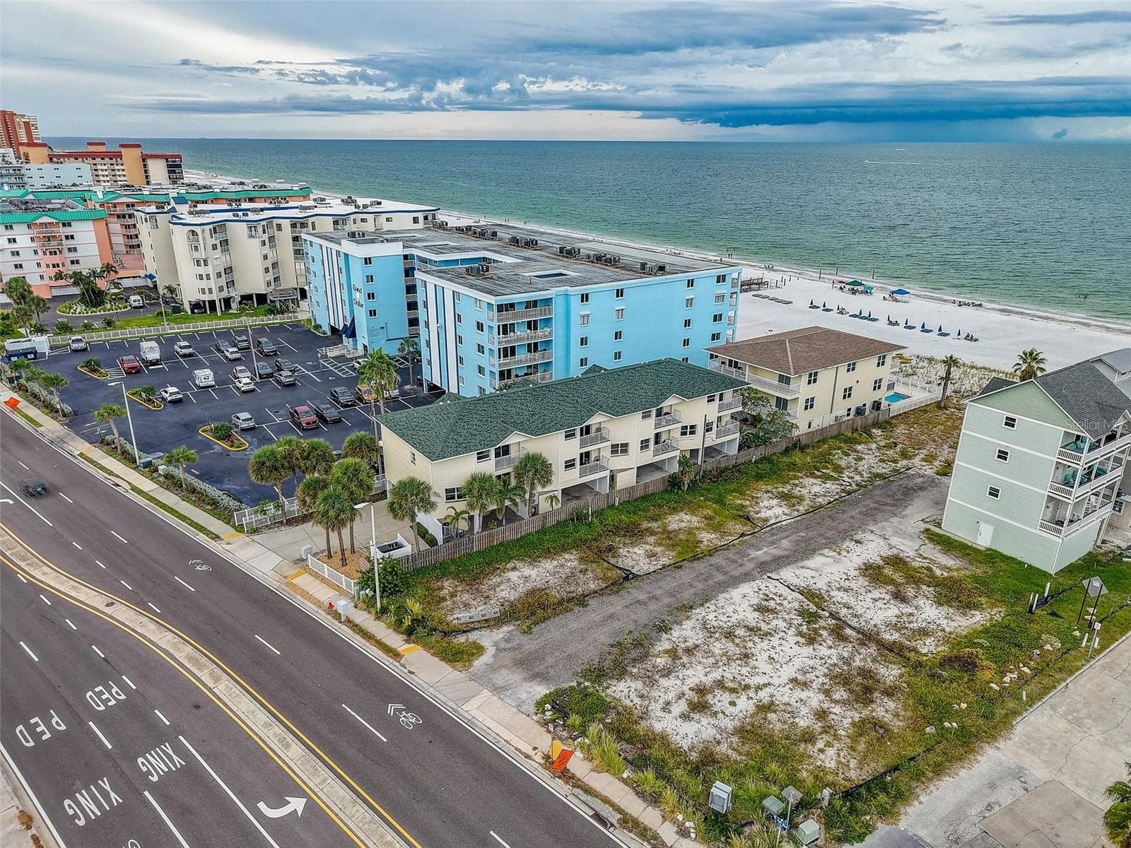 Single Family Residence at 18522 GULF BLVD #D, INDIAN SHORES, photo 60 of 68