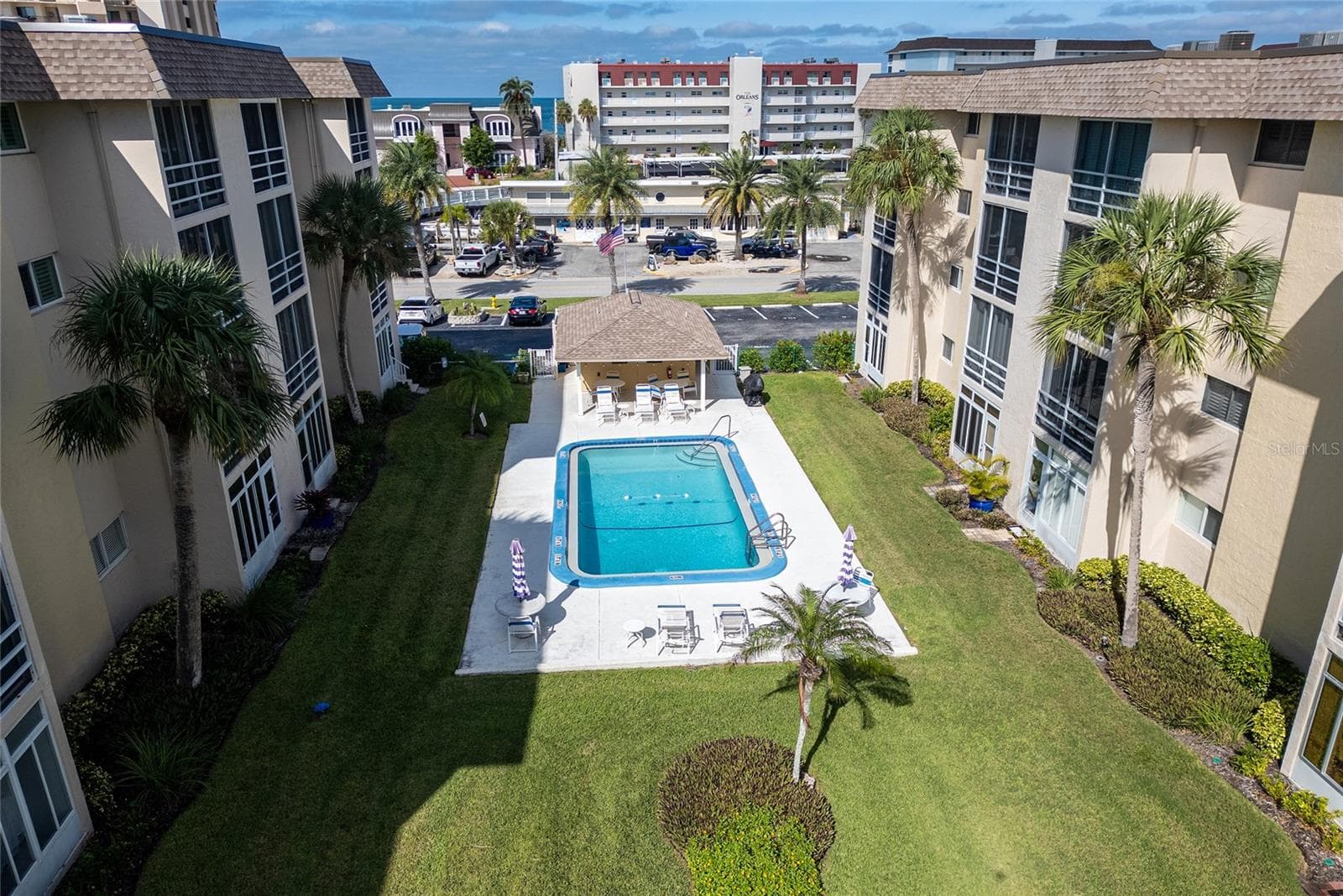 Condominium at 995 LAGUNA DR #305, VENICE, photo 50 of 60