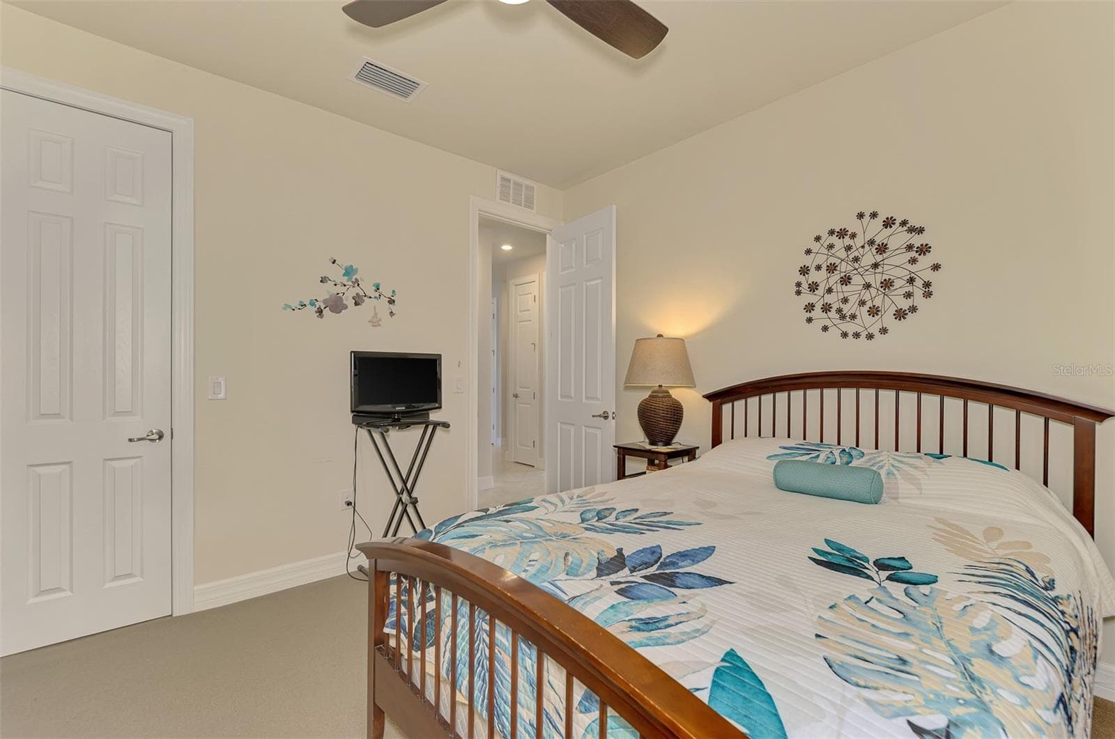 Single Family Residence at 2536 MARTON OAK BLVD, NORTH PORT, photo 49 of 90