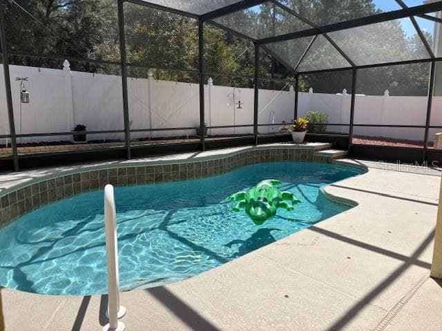 Another view of the pool -- don't worry the Gator is friendly! - 1420 BENT OAKS BLVD, DELAND