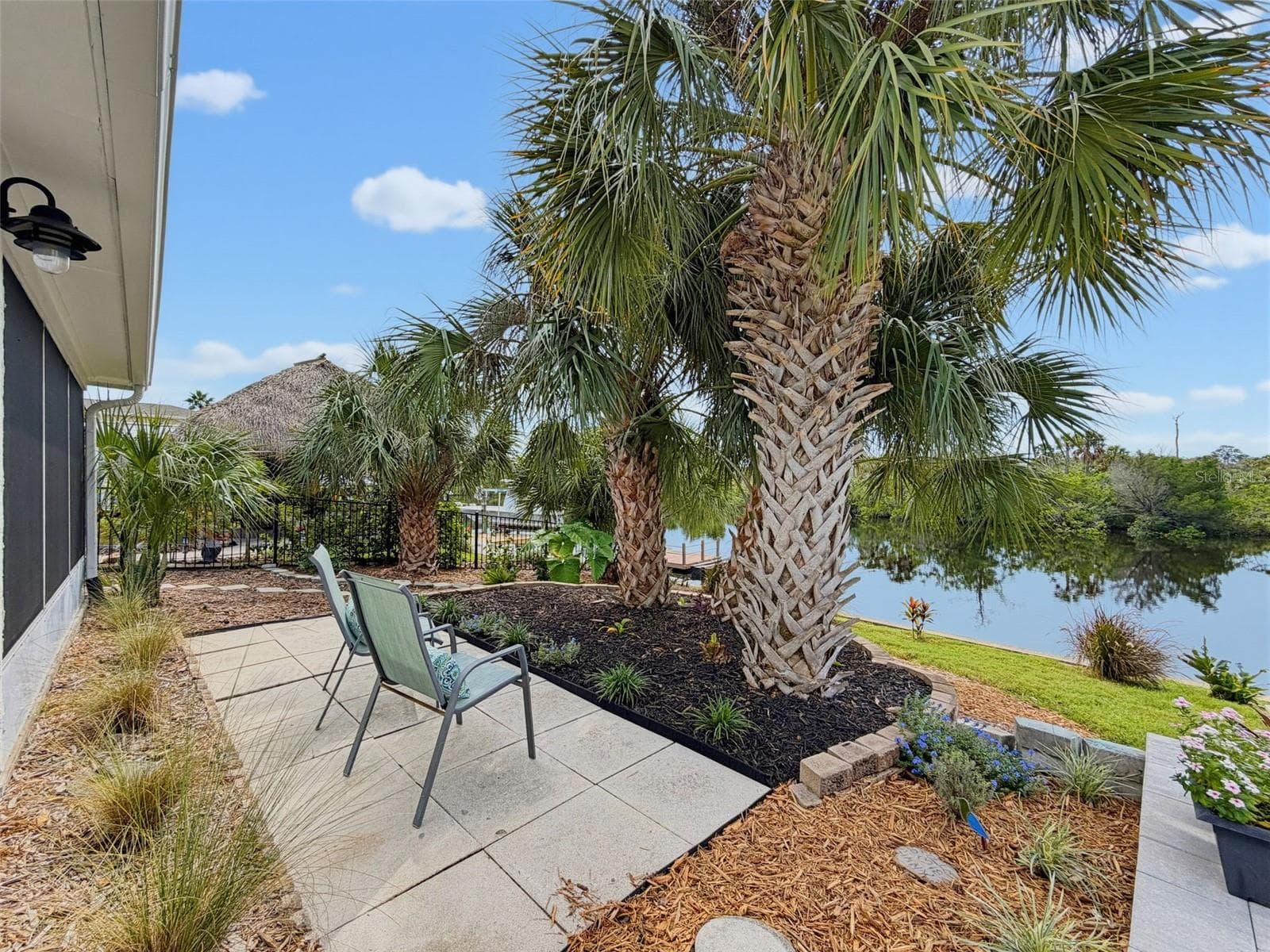 PARADISE - 6618 LEESIDE ISLE, HUDSON