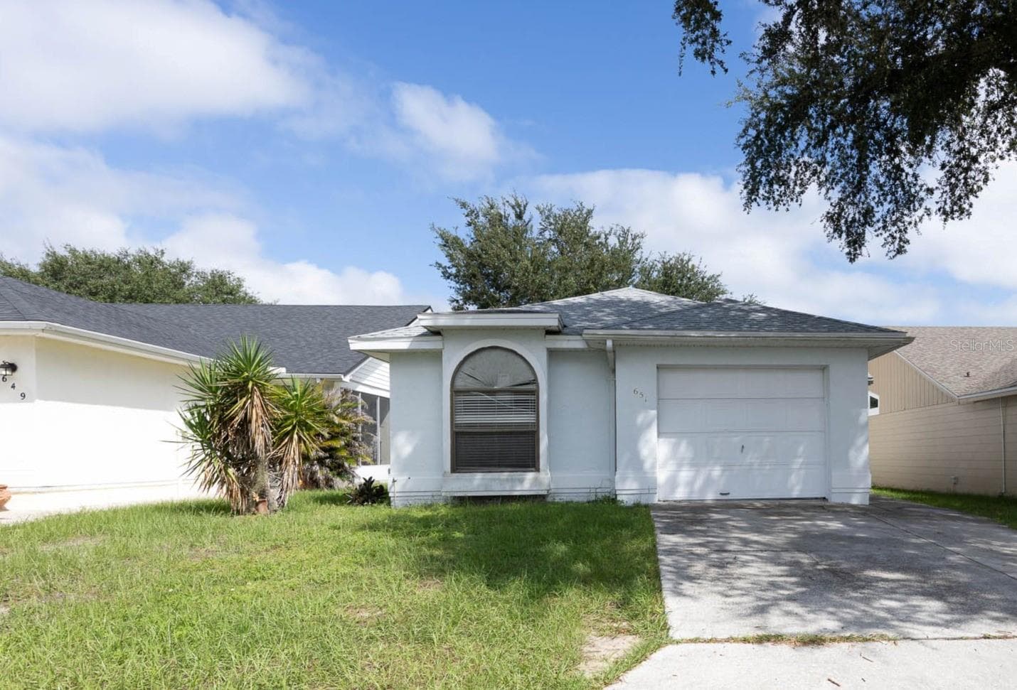 651 LAKE DEXTER CIR