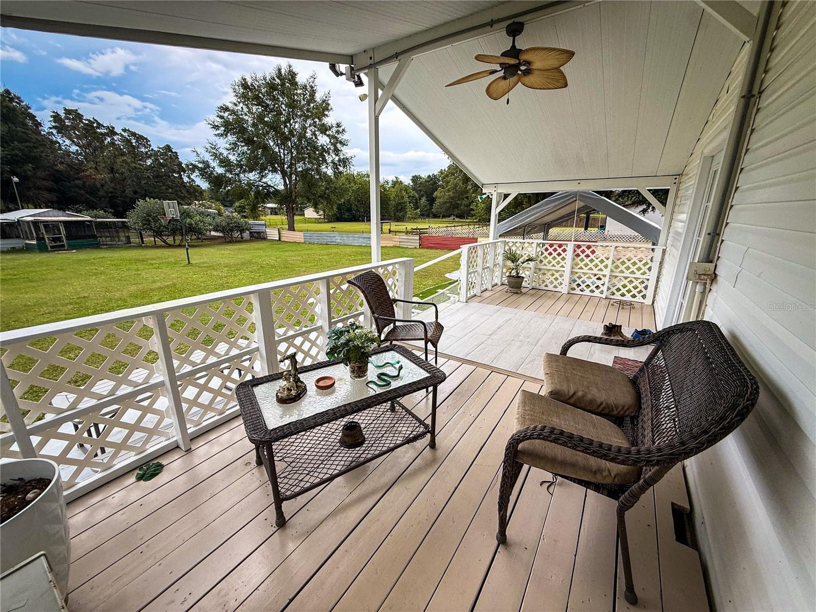 Manufactured Home at 7485 SW 19TH PL, OCALA, photo 7 of 31