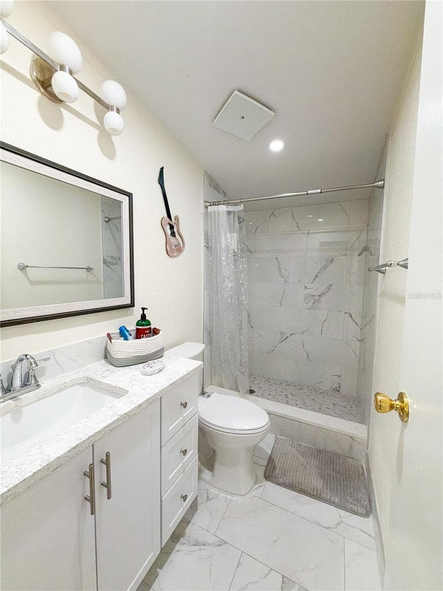 Manufactured Home at 7485 SW 19TH PL, OCALA, photo 19 of 31