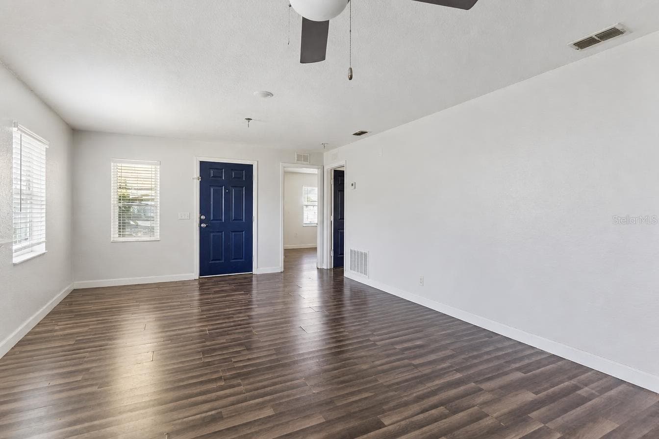 Virtually Stage - 220 D ST, LAKE WALES