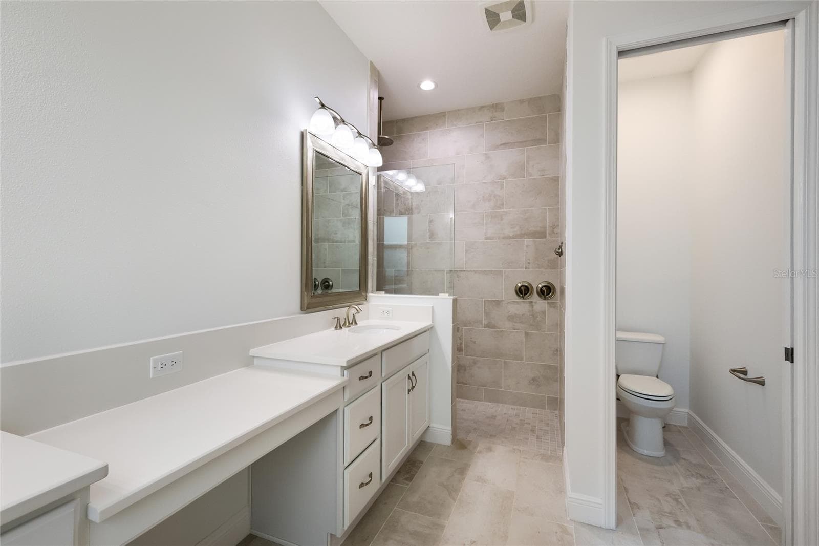 Single Family Residence at 16027 39TH GLN E, PARRISH, photo 24 of 65