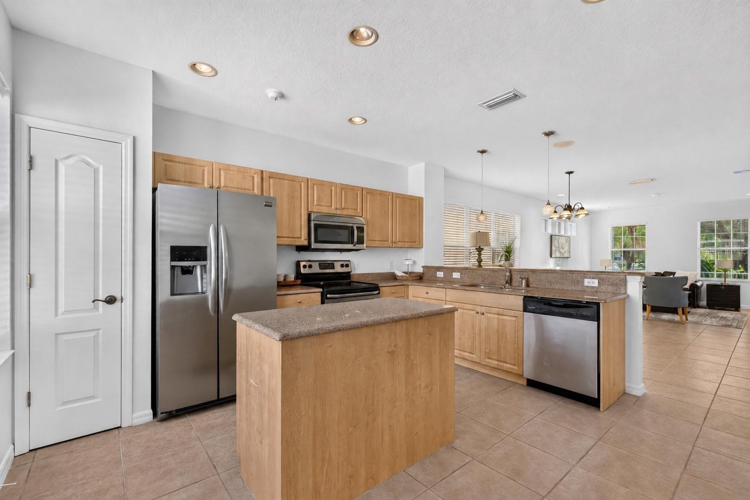 Single Family Residence at 4904 FOREST CREEK TRL, PARRISH, photo 15 of 52