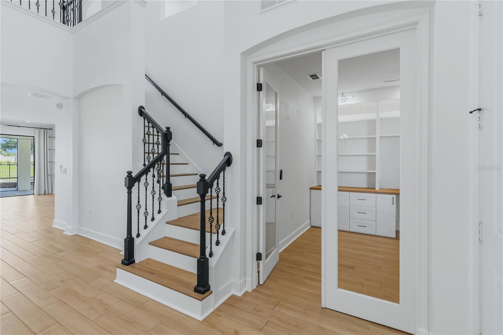 Single Family Residence at 5785 SAYBROOK CIR, SANFORD, photo 4 of 81