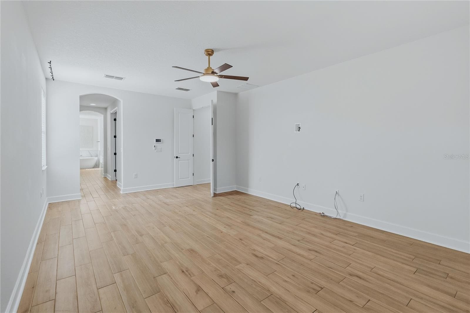 Single Family Residence at 5785 SAYBROOK CIR, SANFORD, photo 35 of 81