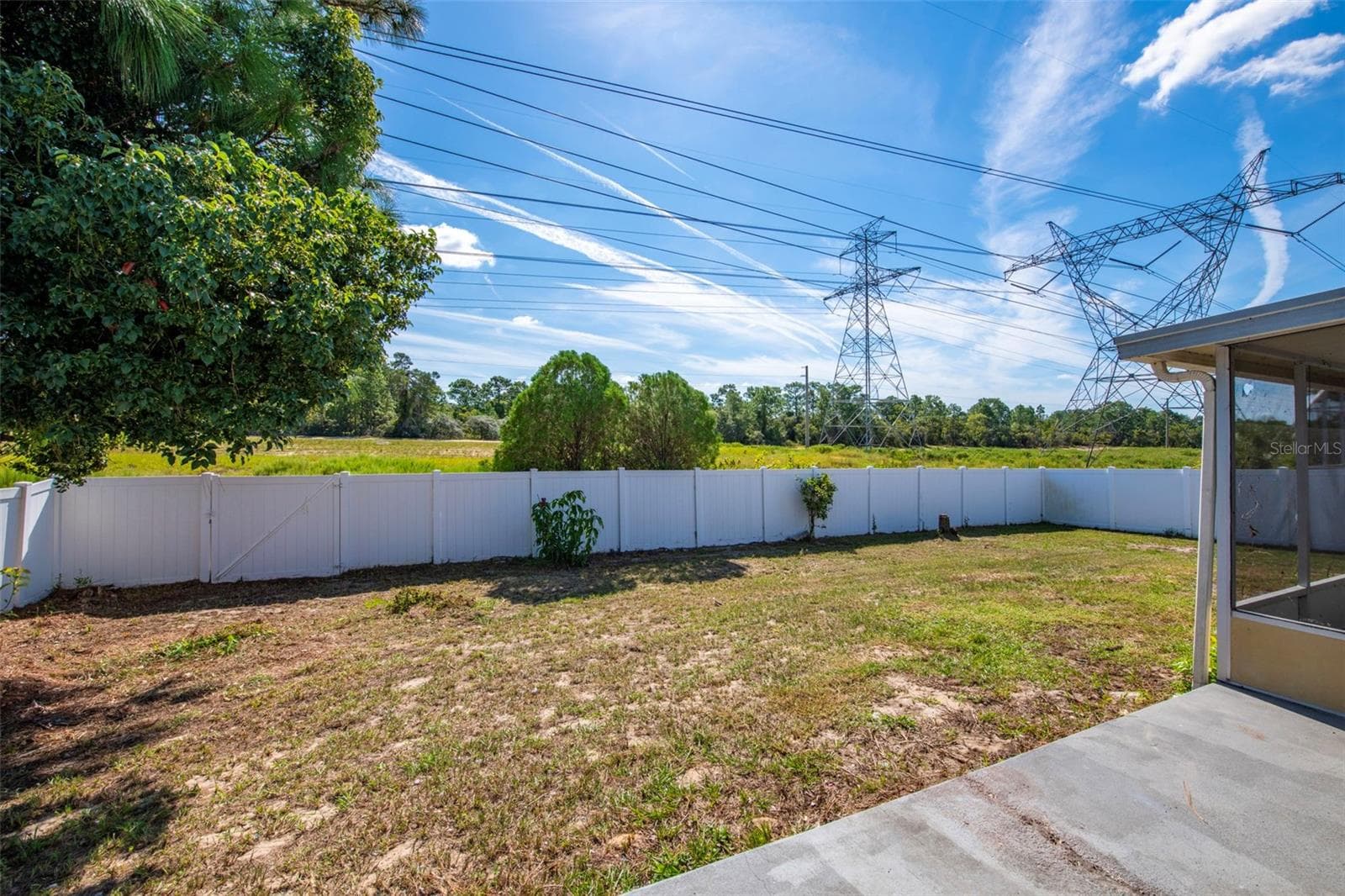 Single Family Residence at 12601 EDDINGTON RD, SPRING HILL, photo 23 of 28