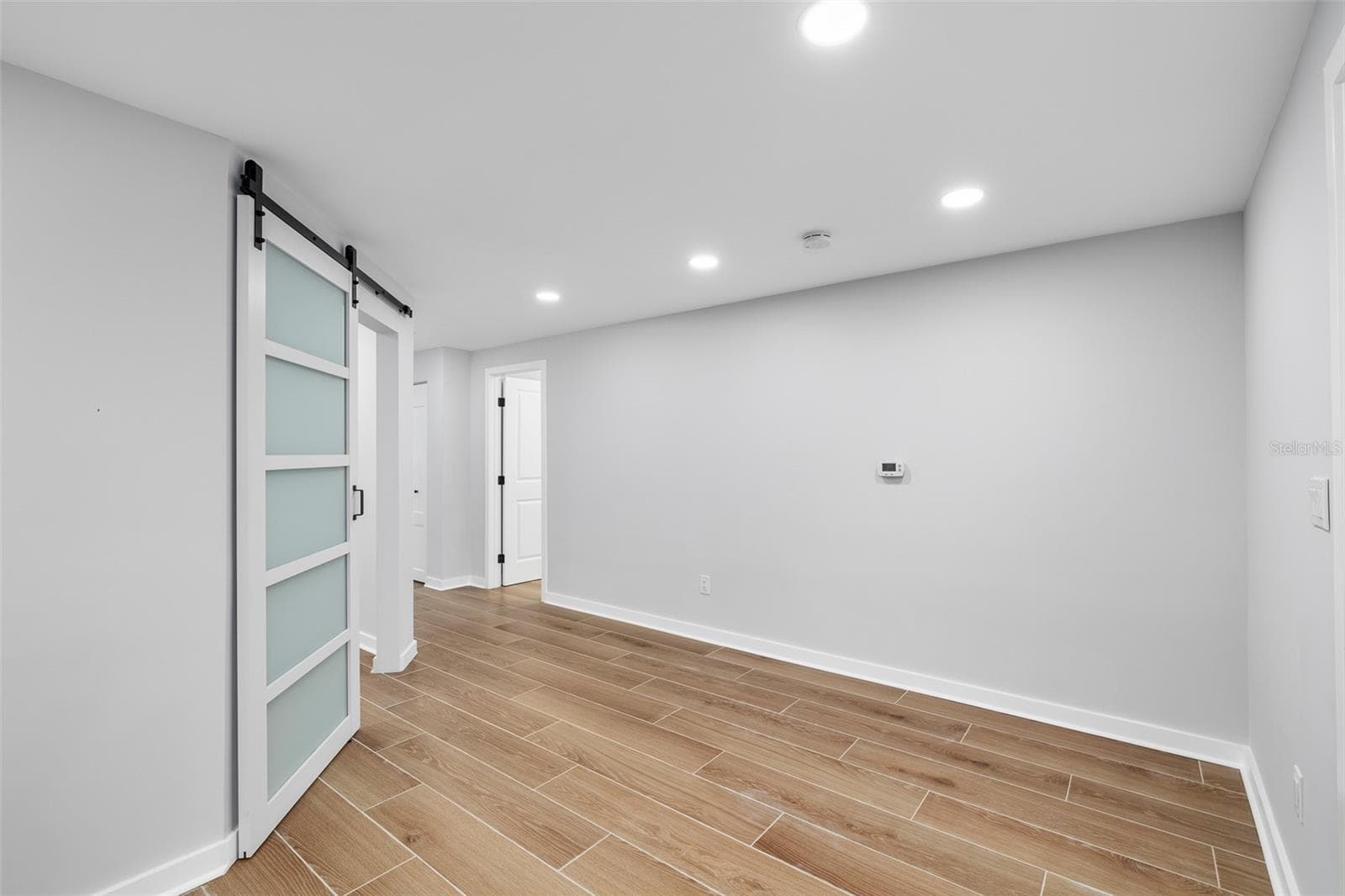 Single Family Residence at 2306 S SAN JOSE CIR, TAMPA, photo 23 of 51