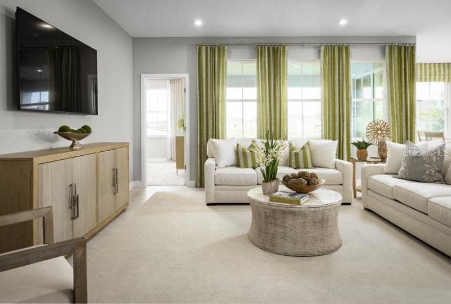 Single Family Residence at 8434 SWAN VIEW WAY, LEESBURG, photo 3 of 10