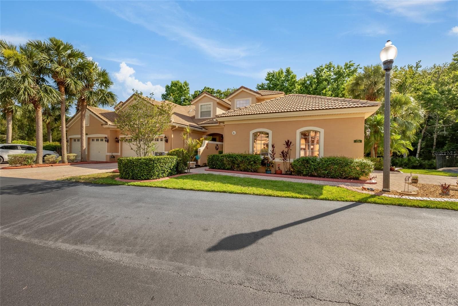 7246 GABERIA RD