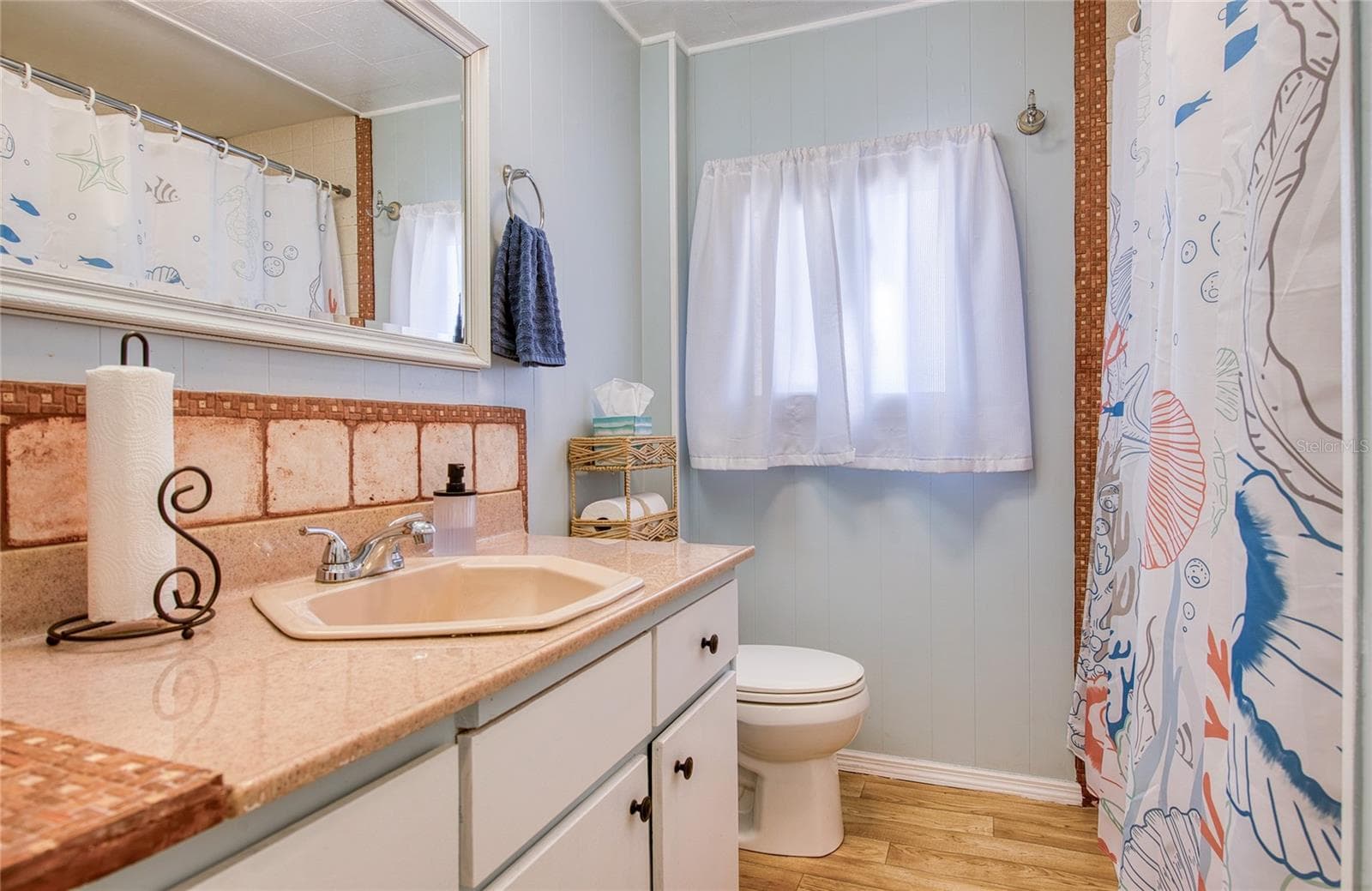 Bathroom - 18675 US HIGHWAY 19 N #328, CLEARWATER