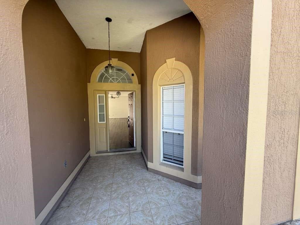 Single Family Residence at 14548 GRAND COVE DR, ORLANDO, photo 4 of 28