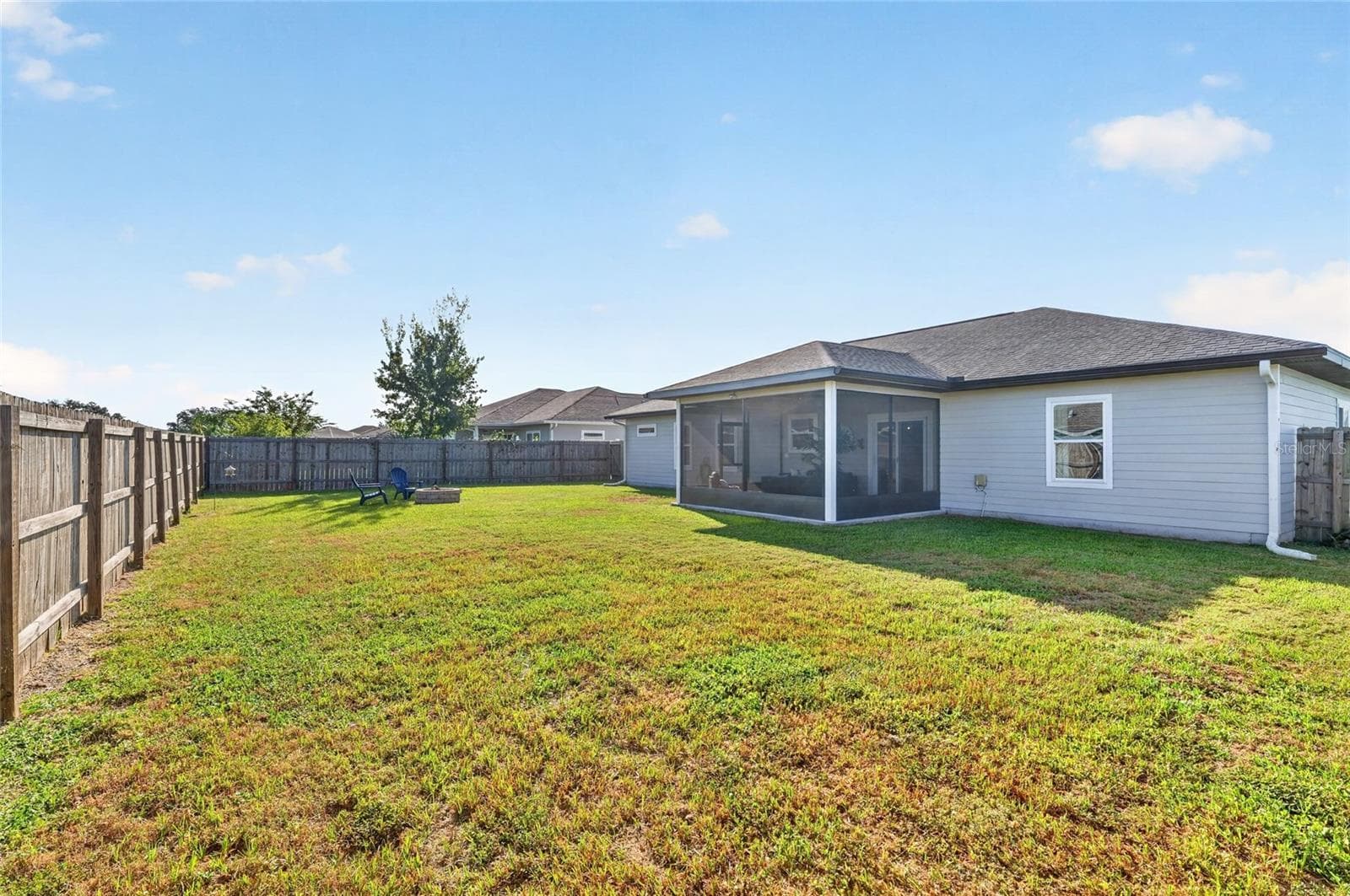 Single Family Residence at 23012 NW 4TH PL, NEWBERRY, photo 19 of 76