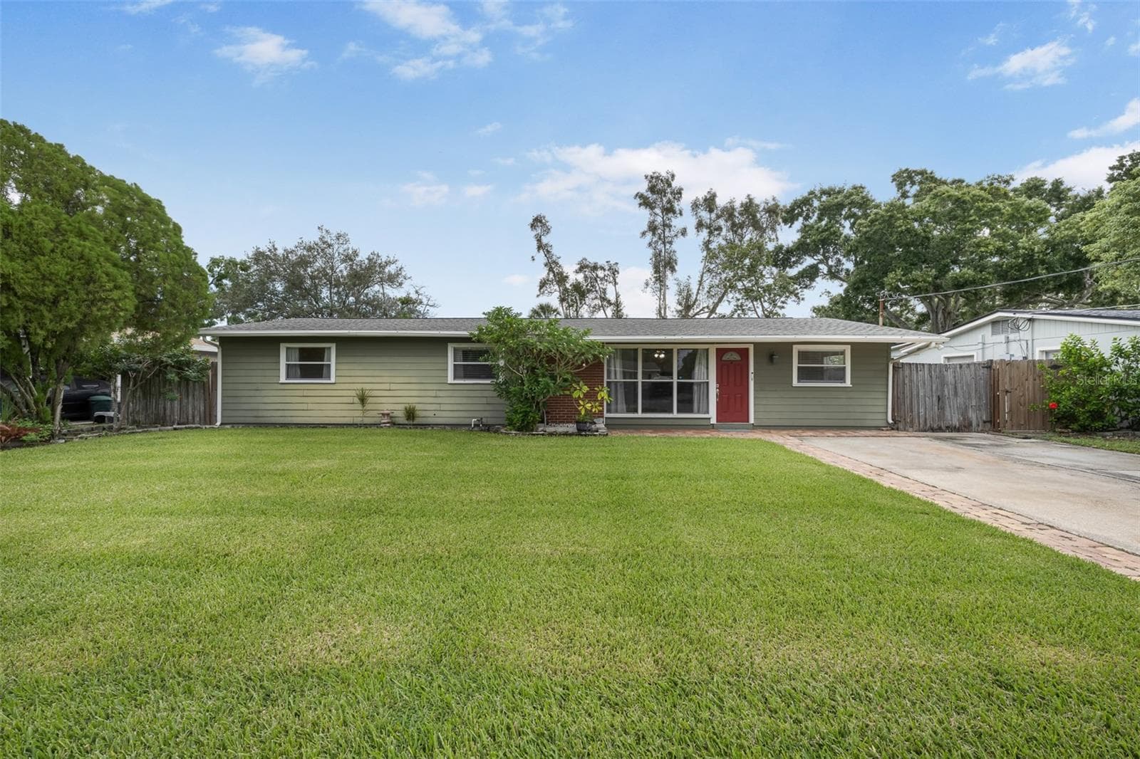 3705 W TYSON AVE