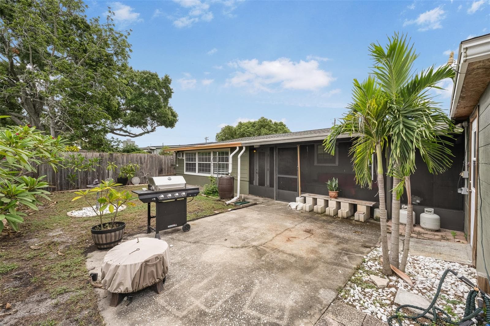 Single Family Residence at 3705 W TYSON AVE, TAMPA, photo 24 of 25