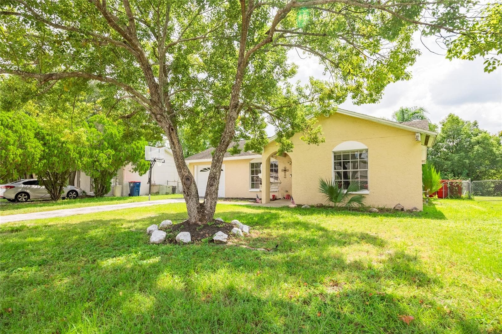 Single Family Residence at 7250 FULLERTON CT, NEW PORT RICHEY, photo 3 of 20