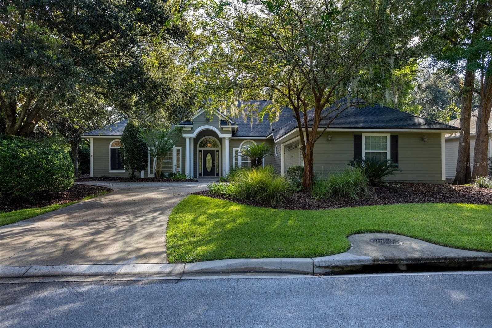 Single Family Residence at 915 SW 86TH WAY, GAINESVILLE, photo 9 of 55