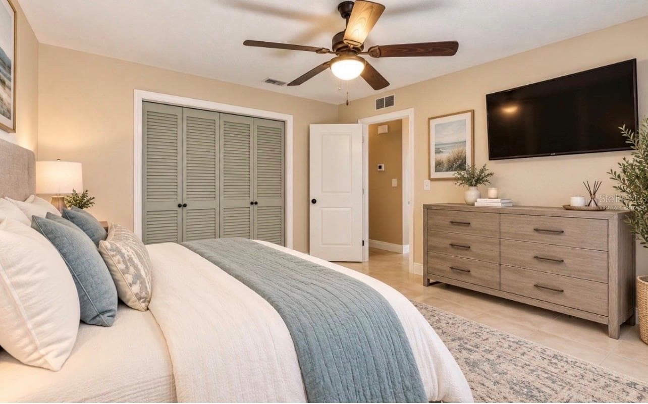 virtually staged - 9275 133RD ST, SEMINOLE