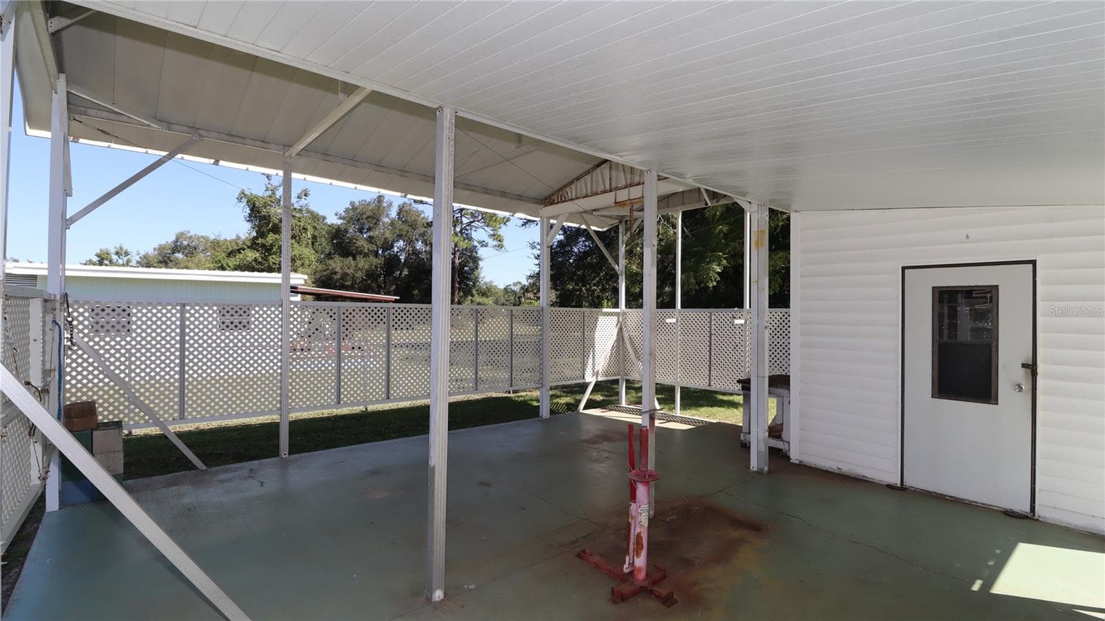 great for storage... - 417 NE 64TH AVE, OCALA