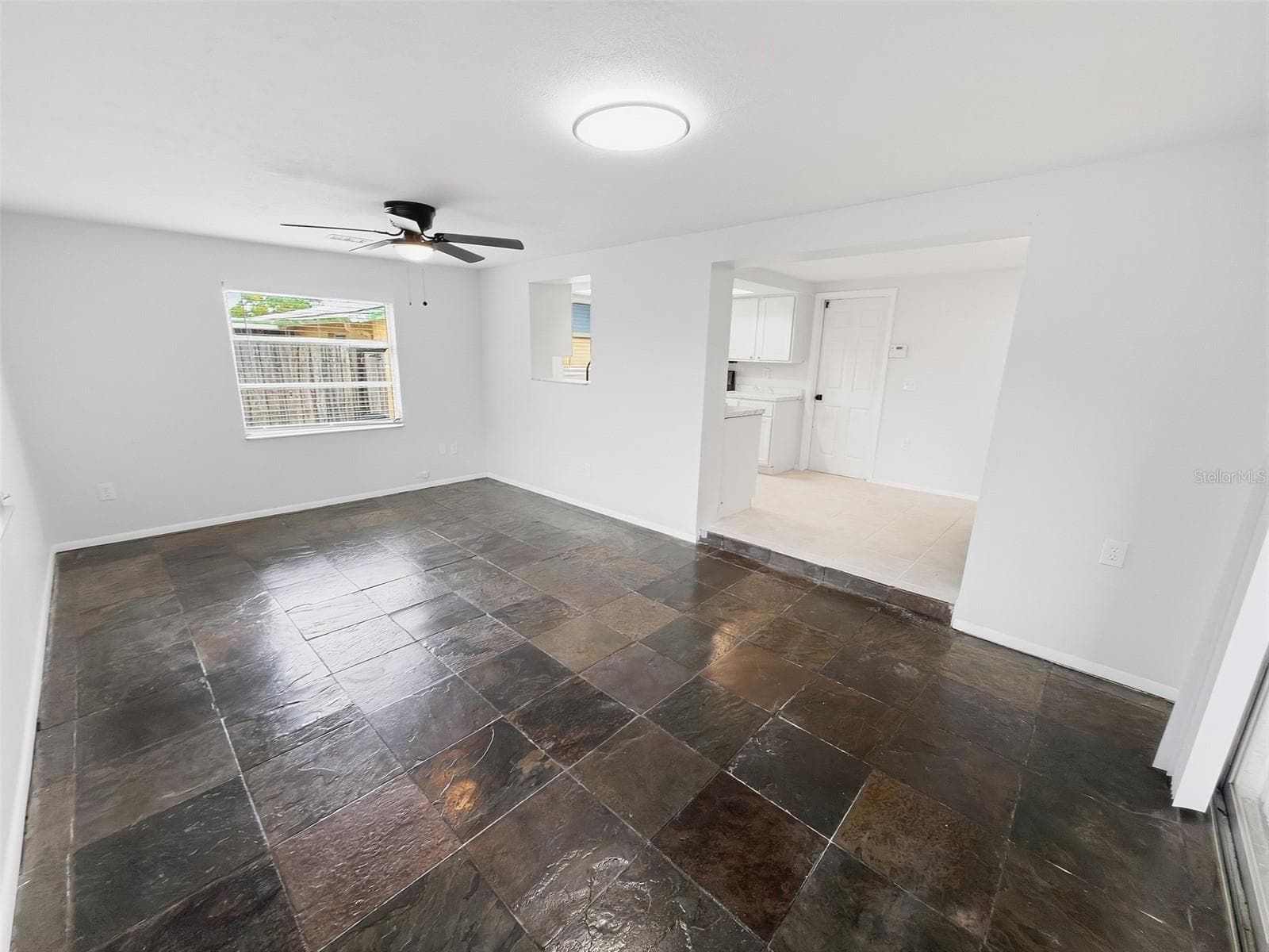 Single Family Residence at 4208 CANTERBERRY DR, HOLIDAY, photo 24 of 33